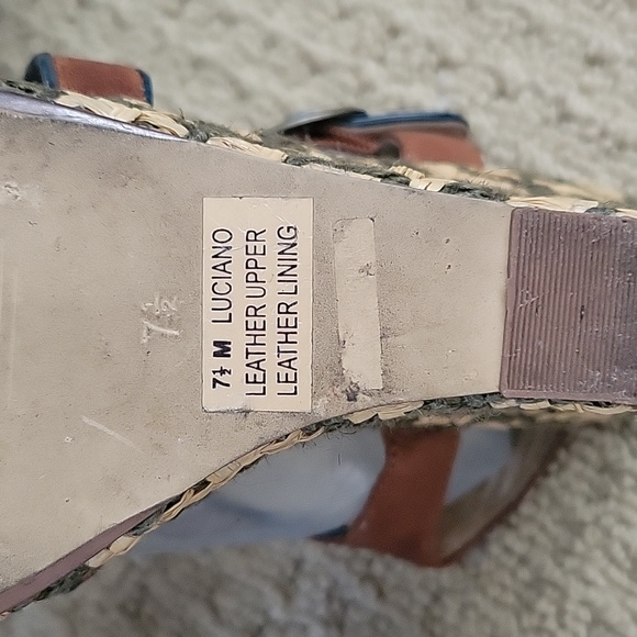 Wedge Anthropologie Heels - Picture 3 of 10